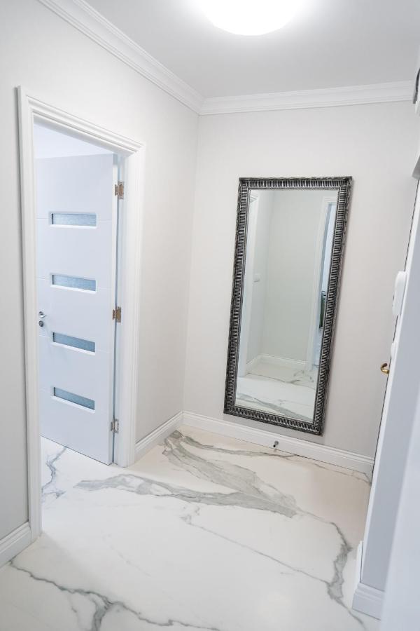Gabi Apartament Suceava Dış mekan fotoğraf